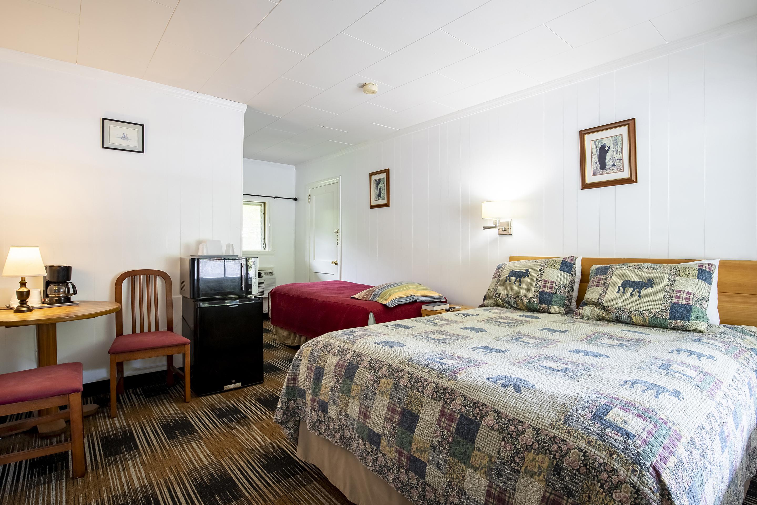Lloyd'S On The River Country Inn By Oyo Bryson City Eksteriør bilde