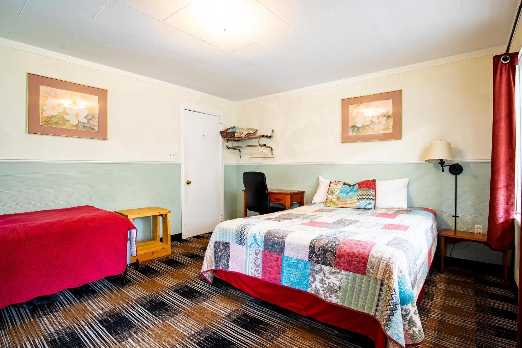 Lloyd'S On The River Country Inn By Oyo Bryson City Eksteriør bilde