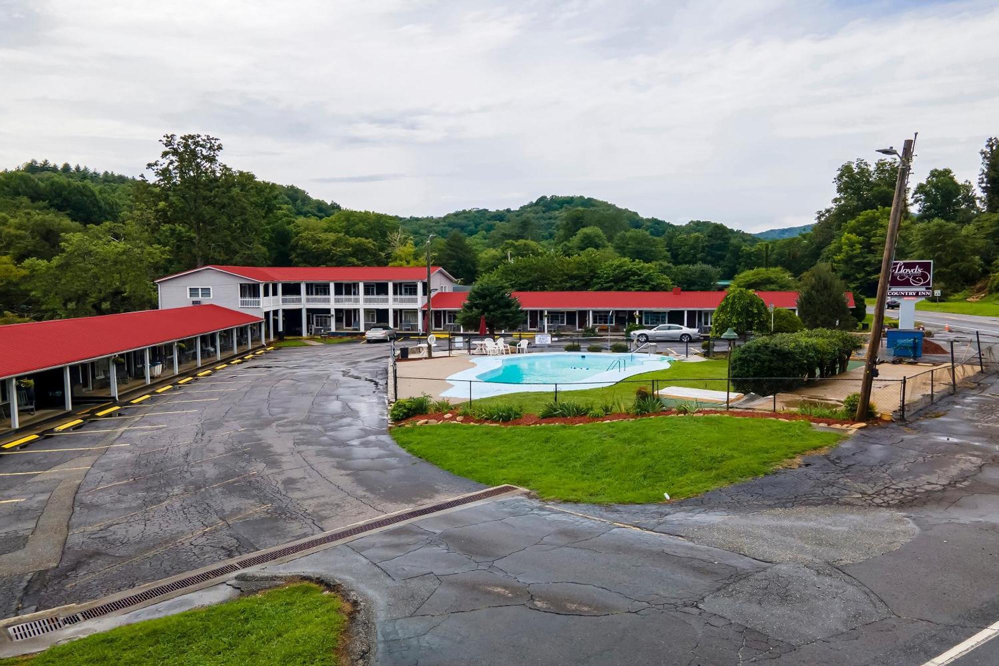 Lloyd'S On The River Country Inn By Oyo Bryson City Eksteriør bilde